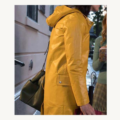 Rainy Day In New York Elle Fanning Coat
